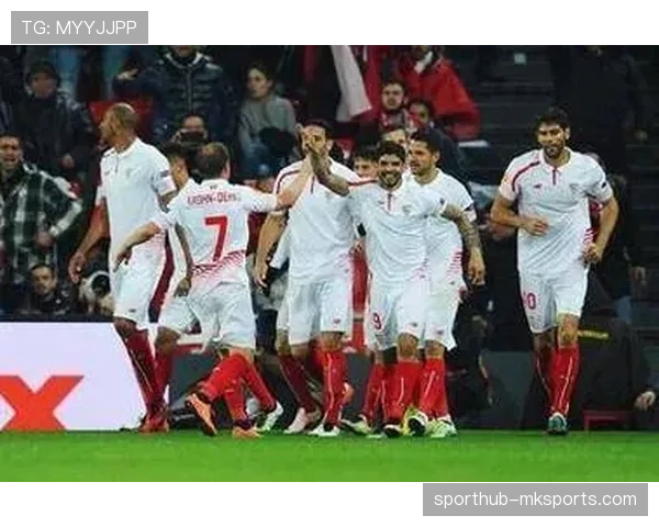 桑切斯与霍尔丹同时停赛 塞维利亚后防线轮换困难